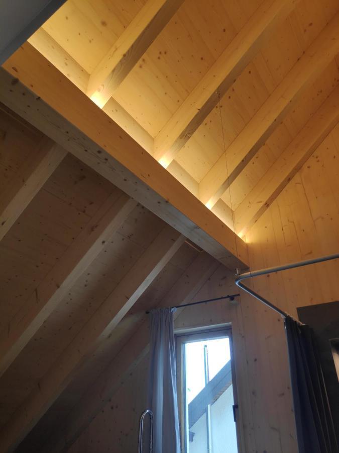Ferienwohnungen Und Zimmer In Reutlingen-Goenningen מראה חיצוני תמונה