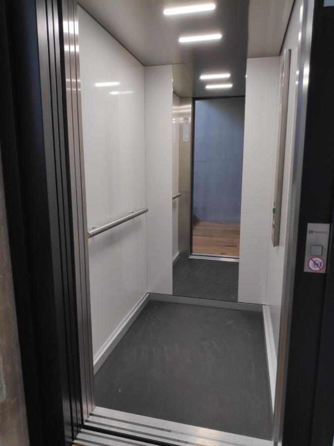Ferienwohnungen Und Zimmer In Reutlingen-Goenningen מראה חיצוני תמונה